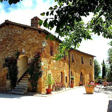 Apartahotel Sarna San Quirico dʼOrcia