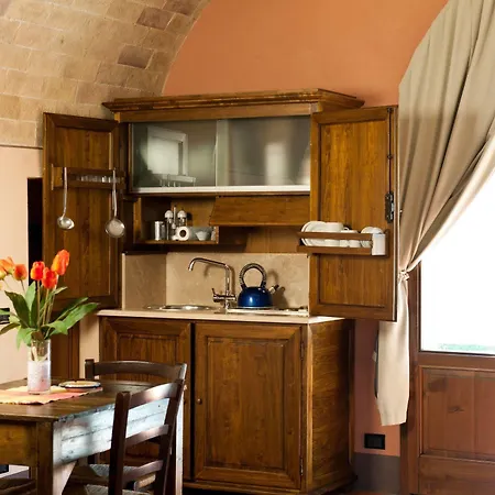 Sarna Apartahotel San Quirico dʼOrcia